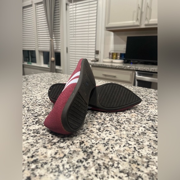 EUC, Rothy’s, Retired Magenta Racing Stripes, Point Toe Flats, Women’s Size 8 🤍 - Picture 9 of 10
